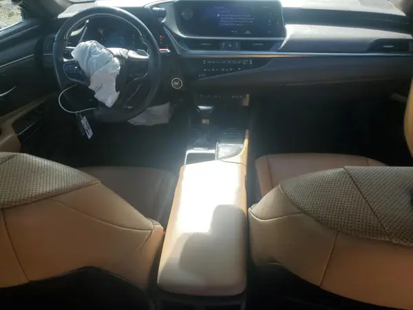58ABZ1B16KU025043 2019 LEXUS ES - Image 8