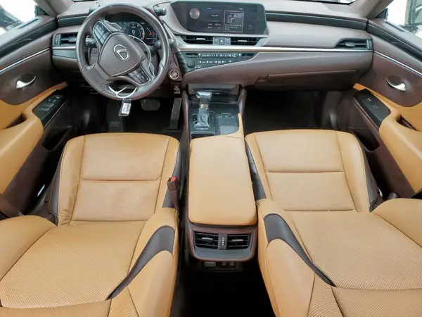 58ABZ1B16KU028069 2019 LEXUS ES - Image 8