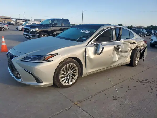 58ABZ1B16KU031778 2019 LEXUS ES - Image 1