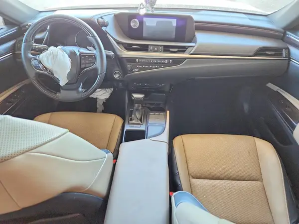 58ABZ1B16KU033529 2019 LEXUS ES - Image 8
