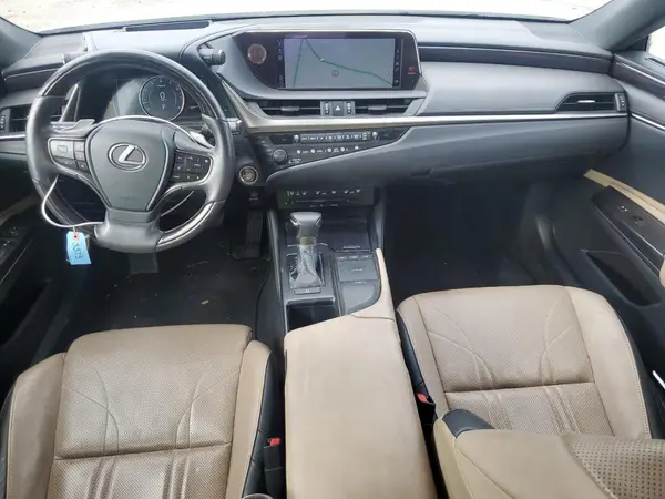 58ABZ1B16KU035846 2019 LEXUS ES - Image 8