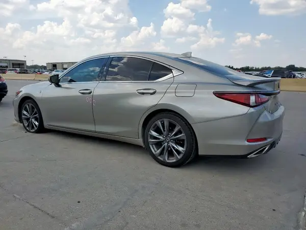 58ABZ1B16KU038150 2019 LEXUS ES - Image 2
