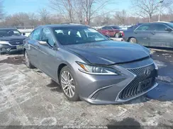 58ABZ1B16KU038200 2019 LEXUS ES