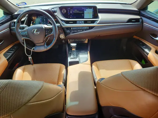 58ABZ1B16KU039041 2019 LEXUS ES - Image 8