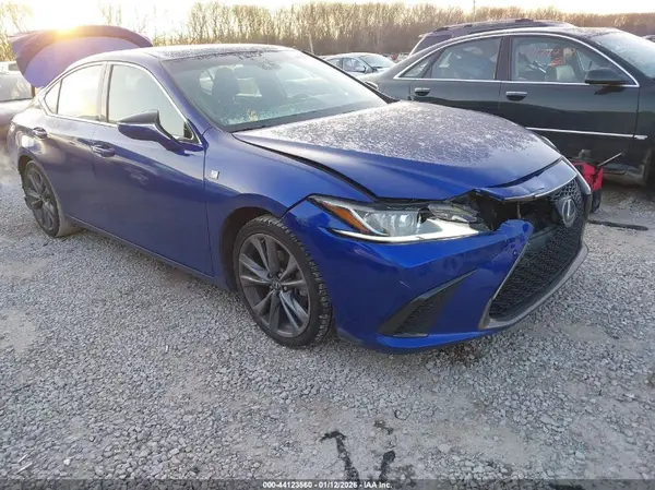 58ABZ1B16KU042554 2019 LEXUS ES - Image 1
