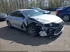 58ABZ1B16KU043963 2019 LEXUS ES