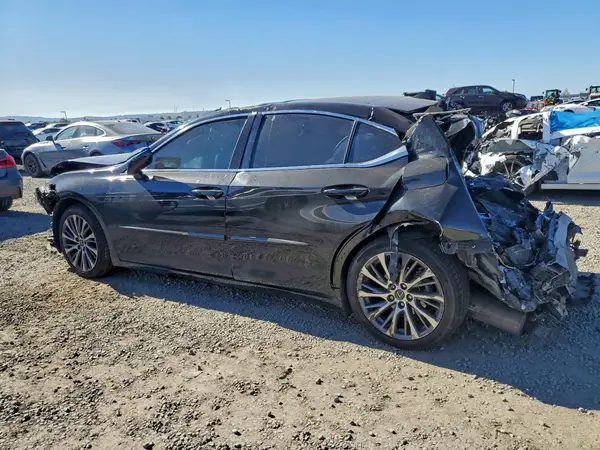 58ABZ1B16KU045311 2019 LEXUS ES - Image 2