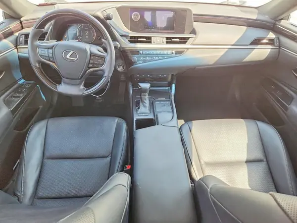 58ABZ1B16KU050797 2019 LEXUS ES - Image 8