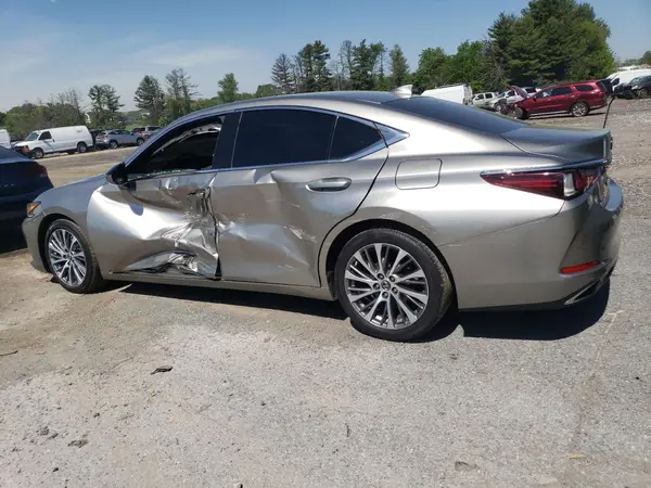 58ABZ1B16KU051092 2019 LEXUS ES - Image 2