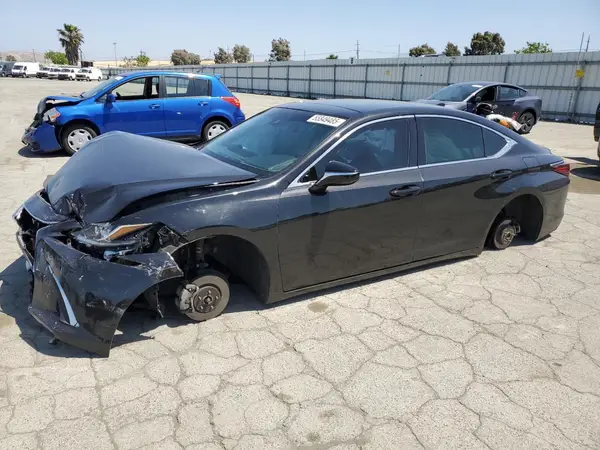 58ABZ1B17KU002161 2019 LEXUS ES - Image 1