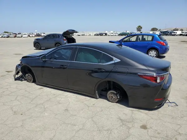 58ABZ1B17KU002161 2019 LEXUS ES - Image 2