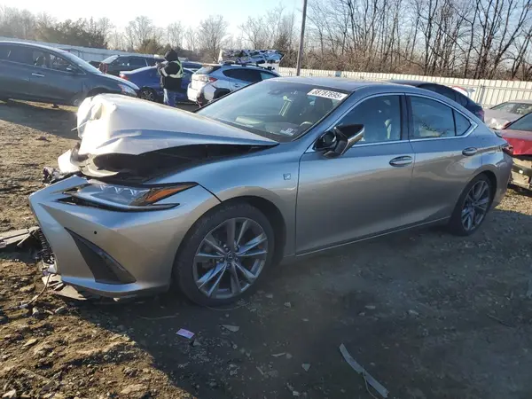58ABZ1B17KU002936 2019 LEXUS ES - Image 1