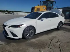58ABZ1B17KU004122 2019 LEXUS ES