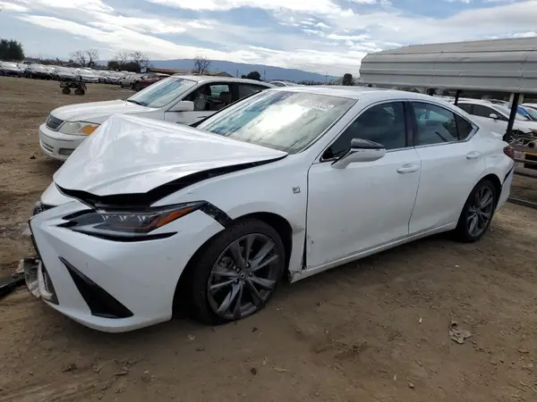 58ABZ1B17KU007408 2019 LEXUS ES - Image 1