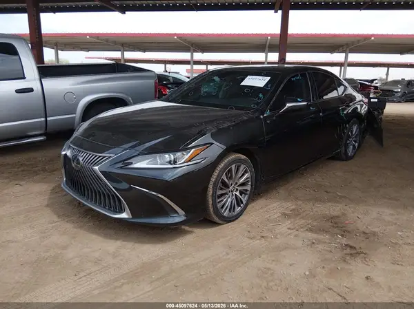 58ABZ1B17KU008722 2019 LEXUS ES - Image 2