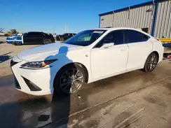 58ABZ1B17KU008977 2019 LEXUS ES