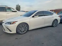 58ABZ1B17KU010079 2019 LEXUS ES