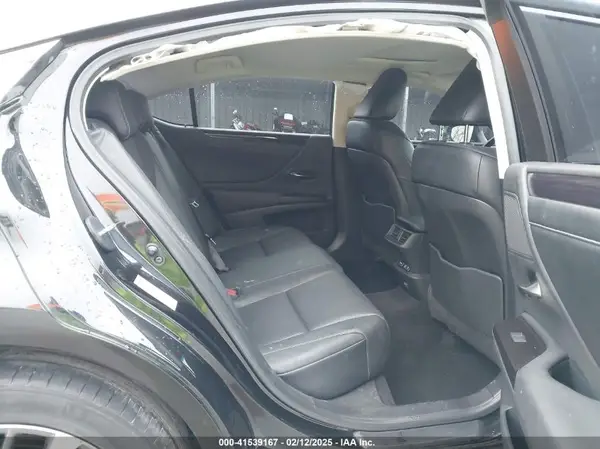 58ABZ1B17KU012656 2019 LEXUS ES - Image 8