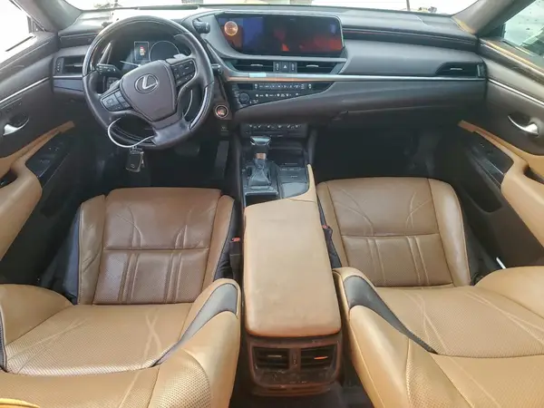 58ABZ1B17KU012706 2019 LEXUS ES - Image 8