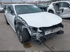 58ABZ1B17KU012852 2019 LEXUS ES