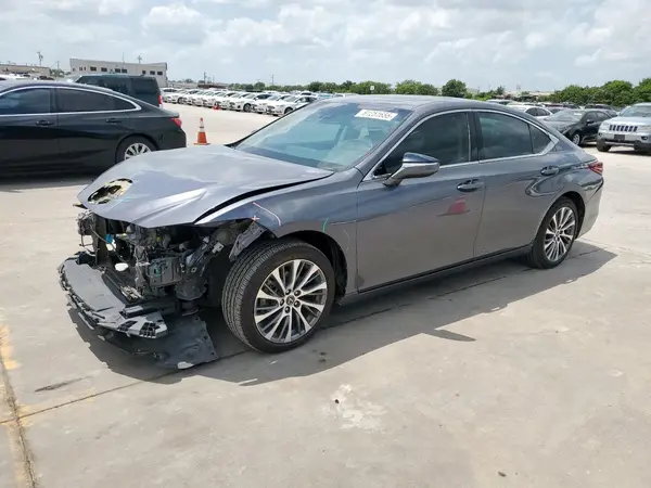 58ABZ1B17KU016190 2019 LEXUS ES - Image 1