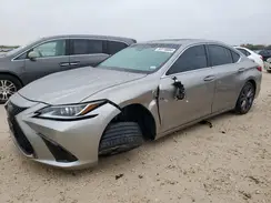 58ABZ1B17KU017419 2019 LEXUS ES