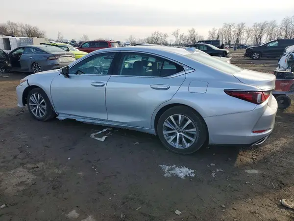 58ABZ1B17KU020126 2019 LEXUS ES - Image 2