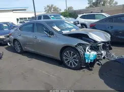 58ABZ1B17KU020644 2019 LEXUS ES