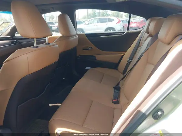 58ABZ1B17KU020644 2019 LEXUS ES - Image 8