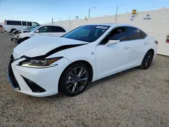 58ABZ1B17KU022572 2019 LEXUS ES
