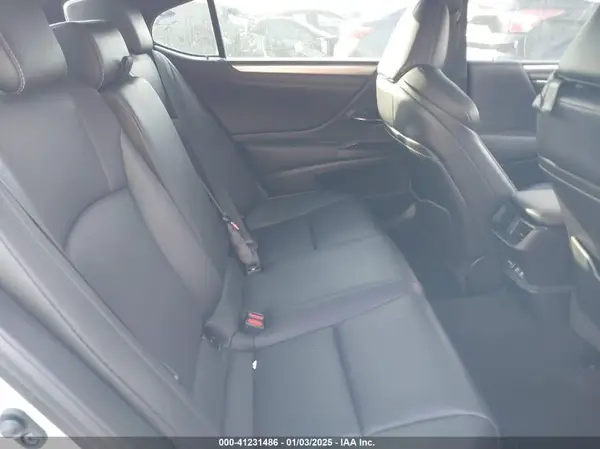 58ABZ1B17KU023446 2019 LEXUS ES - Image 8