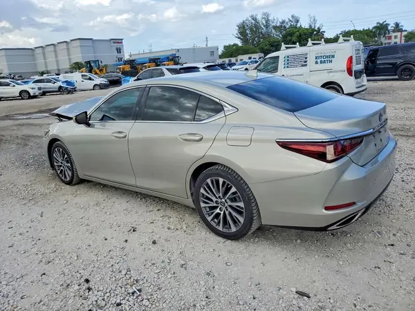 58ABZ1B17KU025326 2019 LEXUS ES - Image 2