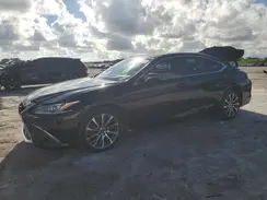 58ABZ1B17KU026167 2019 LEXUS ES