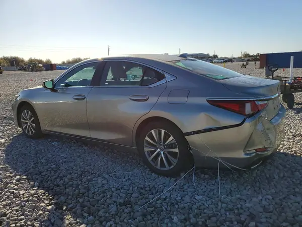 58ABZ1B17KU030137 2019 LEXUS ES - Image 2
