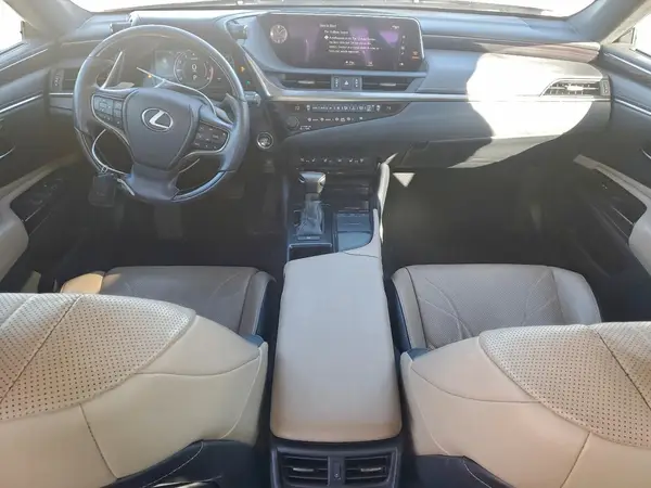 58ABZ1B17KU044877 2019 LEXUS ES - Image 8