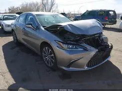 58ABZ1B17KU045107 2019 LEXUS ES