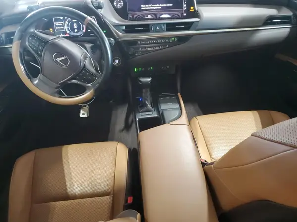 58ABZ1B17KU045799 2019 LEXUS ES - Image 8