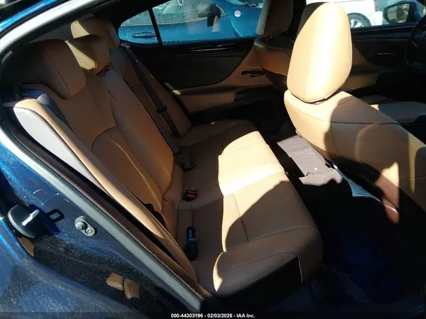 58ABZ1B17KU050372 2019 LEXUS ES - Image 8