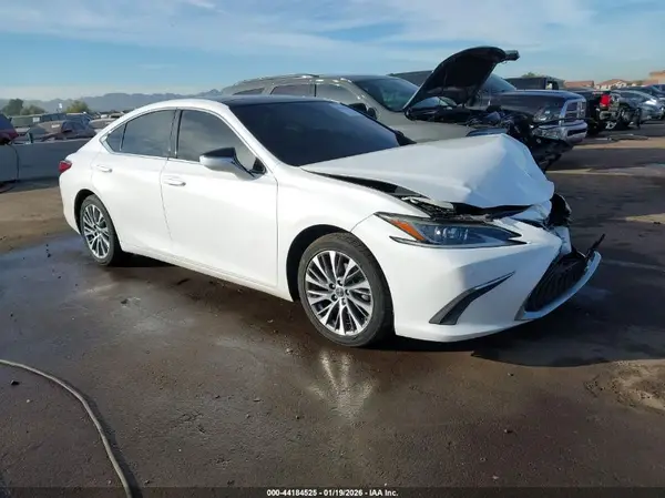 58ABZ1B18KKU03939 2019 LEXUS ES - Image 1