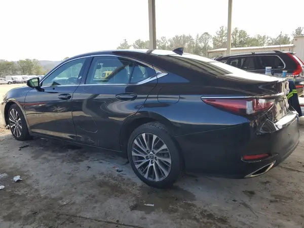 58ABZ1B18KU001553 2019 LEXUS ES - Image 2