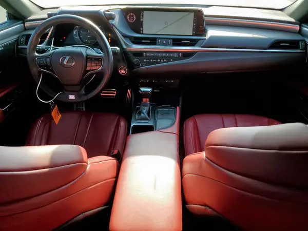 58ABZ1B18KU004369 2019 LEXUS ES - Image 8