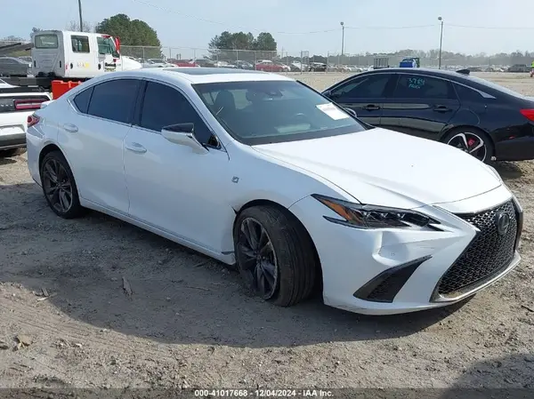58ABZ1B18KU005148 2019 LEXUS ES - Image 1