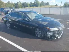 58ABZ1B18KU005201 2019 LEXUS ES