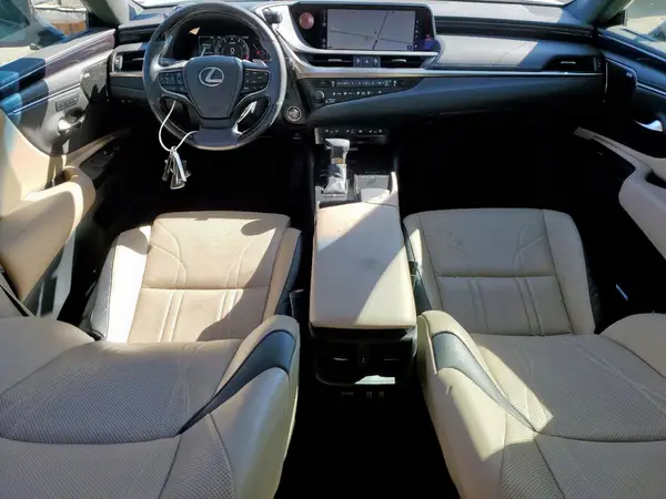 58ABZ1B18KU008891 2019 LEXUS ES - Image 8