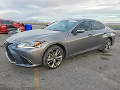 58ABZ1B18KU010169 2019 LEXUS ES