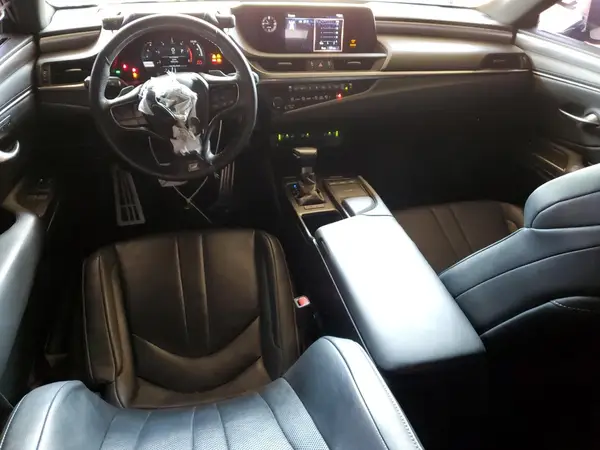 58ABZ1B18KU011175 2019 LEXUS ES - Image 8