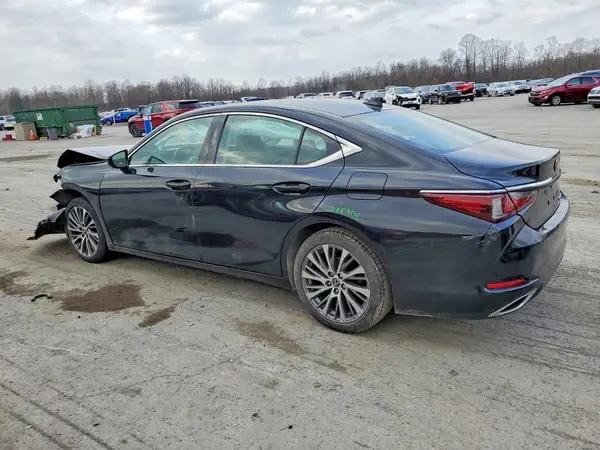 58ABZ1B18KU014626 2019 LEXUS ES - Image 2