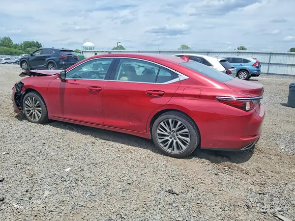 58ABZ1B18KU015727 2019 LEXUS ES - Image 2
