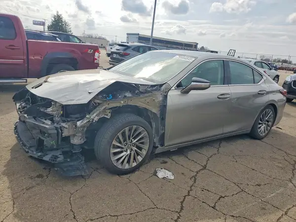 58ABZ1B18KU016442 2019 LEXUS ES - Image 1