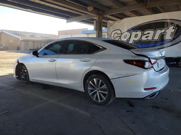 58ABZ1B18KU021625 2019 LEXUS ES - Image 2